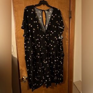 Torrid Size 6 Flower Pattern Romper